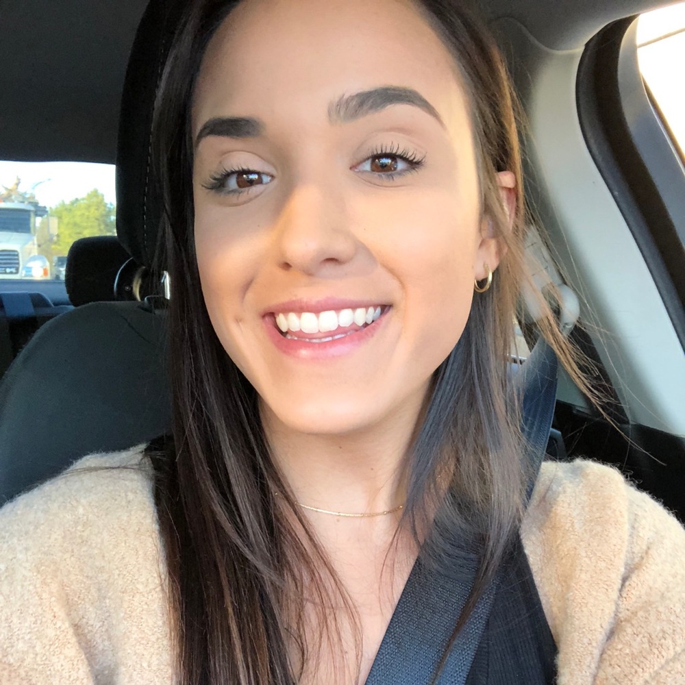 Meet your Posher, Claire